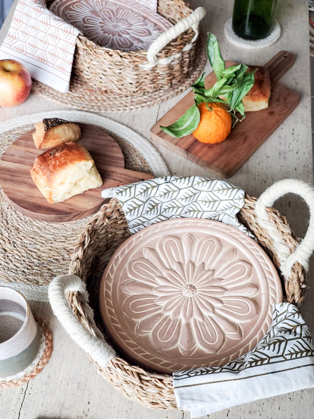Bread Warmer & Basket Gift Set with Tea Towel - Vintage Flower - Shellcreations