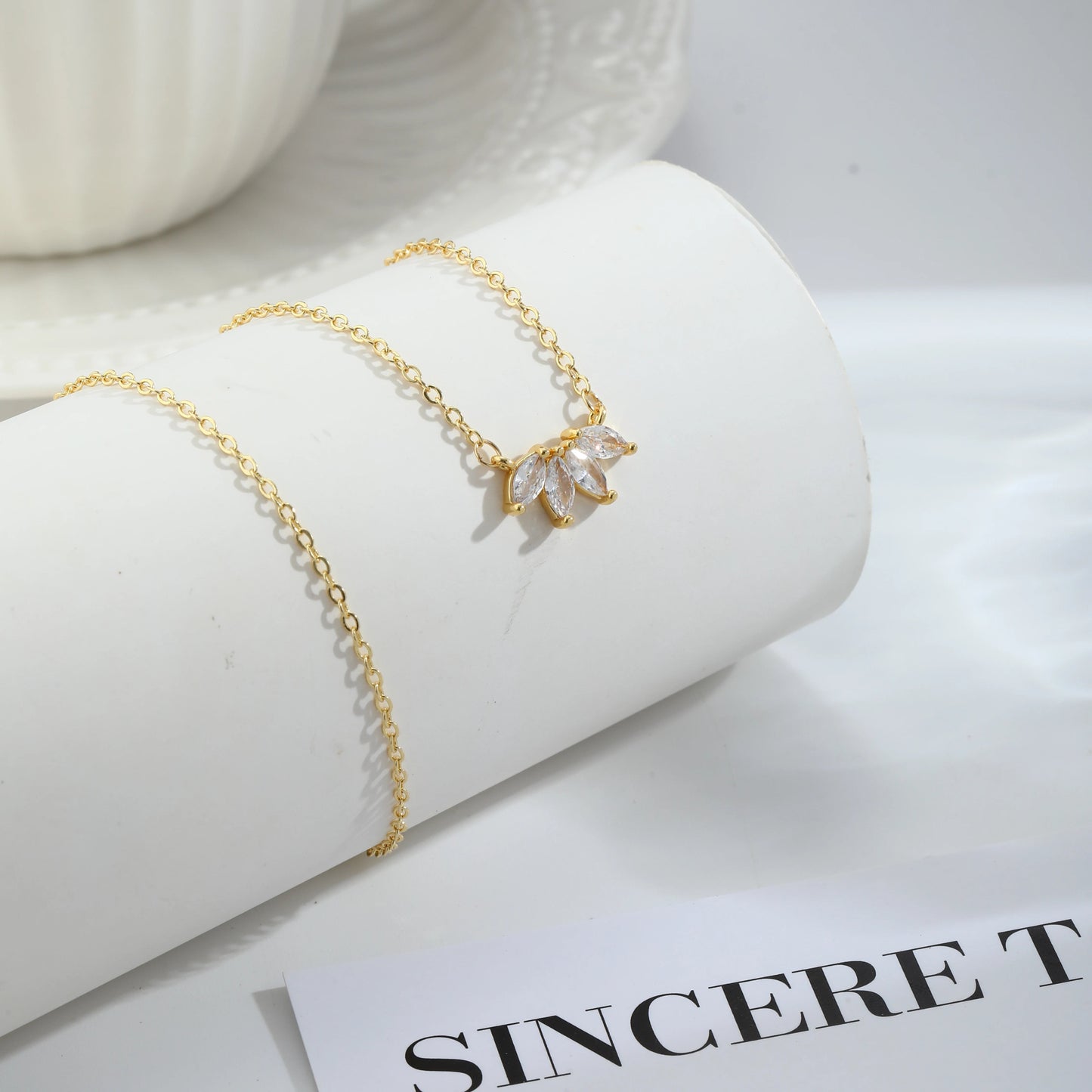 Fashion Golden Flower - shaped Zircon Necklace 42+5CM Brass Fine Jewelry Cubic Zirconia Pendant Necklace - Shellcreations