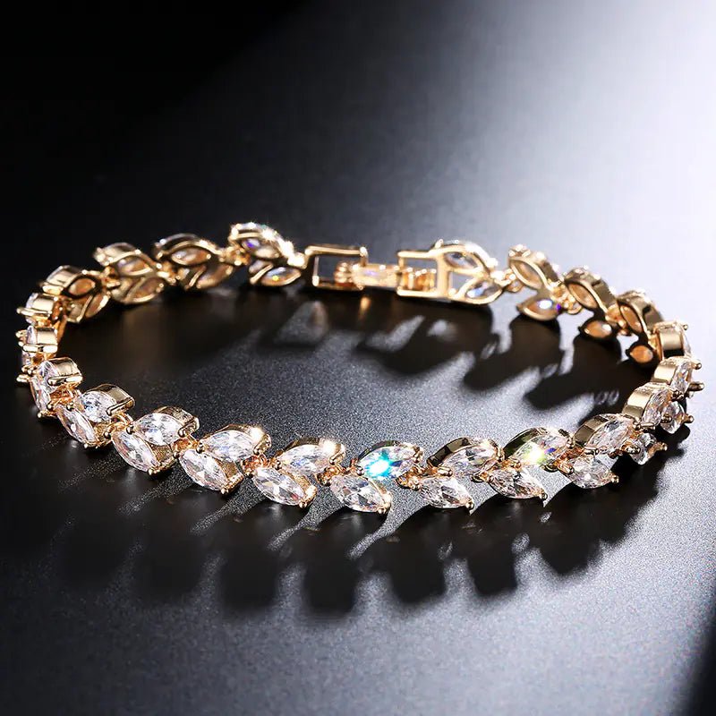 Minimalist Willow Leaf Bracelet with AAA Zircon Stones - Shellcreations