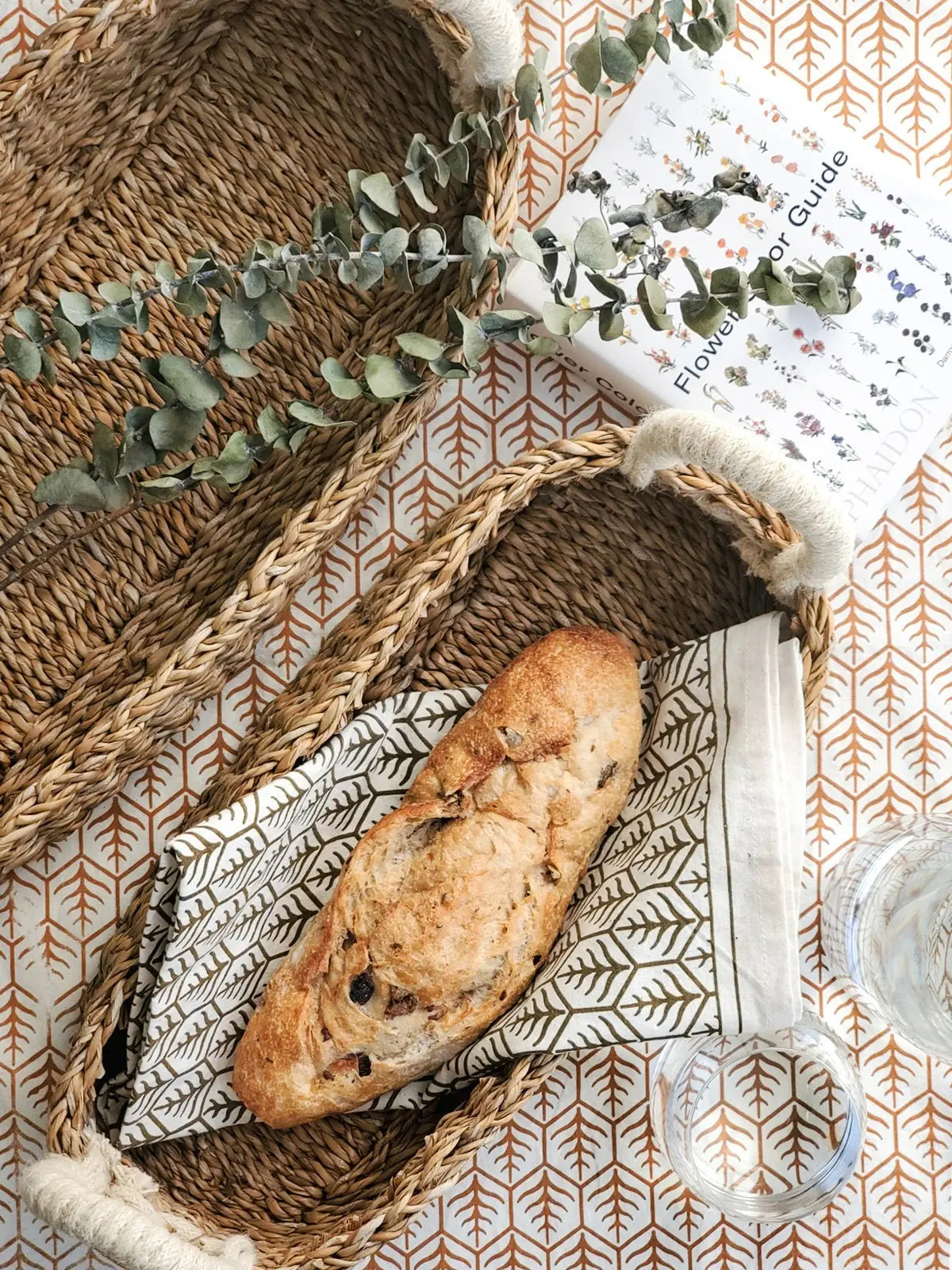 Savar Bread Basket with White Handle - Shellcreations