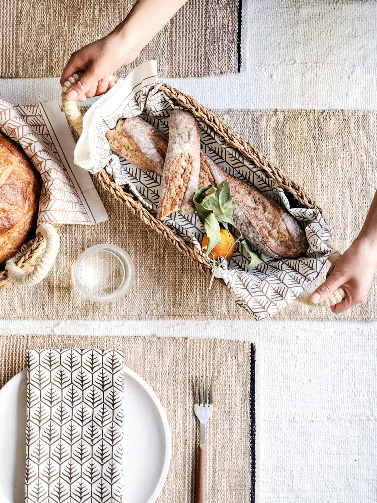 Savar Bread Basket with White Handle - Shellcreations